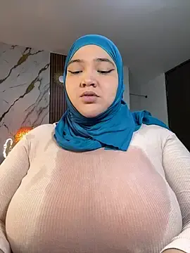 Stripchat Free Live Porn of sweetmuslim01