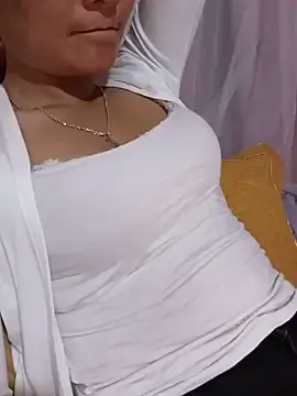 Stripchat Live Porn of wella-cute