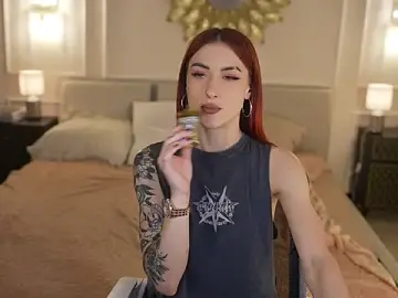 Stripchat Sex Cam of Magnetic_Mia_