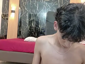 Stripchat Watch Live Sex Cams of ValeriHot_1