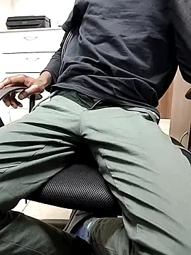 Stripchat Free Porn Cam of RETURNOFTPNUTS
