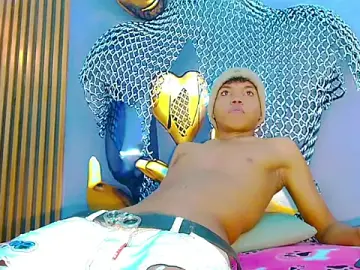 Stripchat Adult Webcams of Chris_Hott