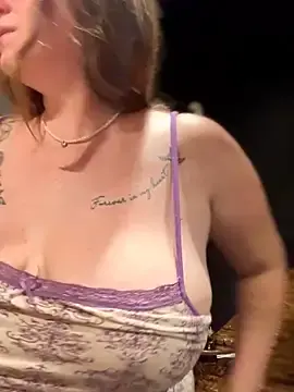 Stripchat Live Sex Cam of Natali_UA