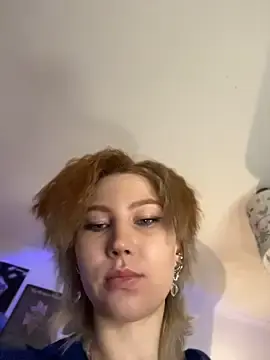 Stripchat Sex Cam of Nicole_matt