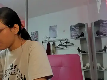 Stripchat Live Sex of CAMILA--REY