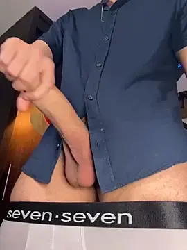 Stripchat Live Sex of bigryann23