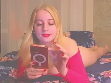 Stripchat Live Sex Cam of cuple_off