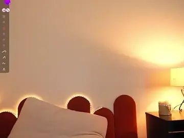 Stripchat Sex Cam of cuteface_bigass_