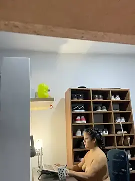 Stripchat Live Sex Cam of Techi0525