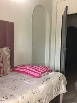 Stripchat Live Sex Cam of Bubbles156