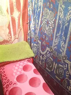 Stripchat Watch Live Sex Cams of Burhade--