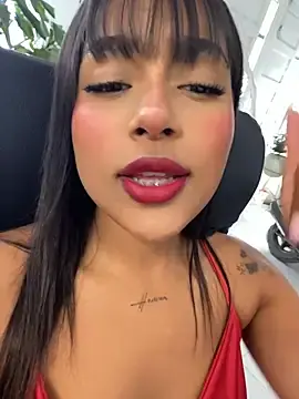 Stripchat Live Porn of Mariangel_11