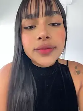 Stripchat Live Sex Cam of Mariangel_11