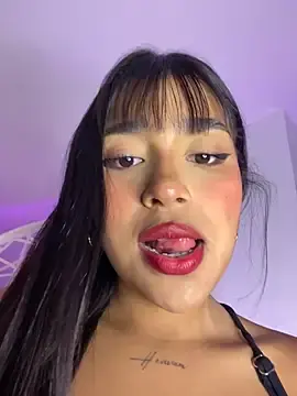 Stripchat Free Porn Cam of Mariangel_11
