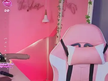 Stripchat Live Sex Cam of lulu_wonder