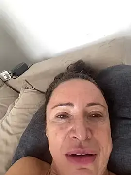 Stripchat Best Webcam of BurryEarmark