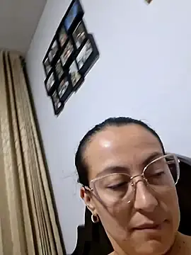 Stripchat Sex Chat of Lauryn_Jones