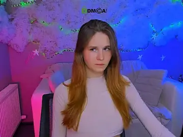 Stripchat Free Porn Cam of angie_foxy1