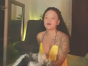 Stripchat Watch Live Sex Cams of LorenRosse