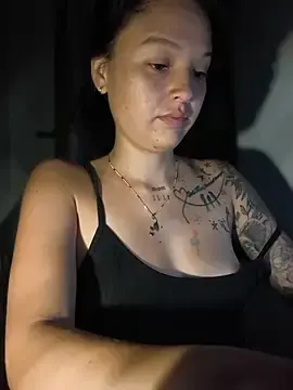Stripchat Free Live Porn of LorenRosse