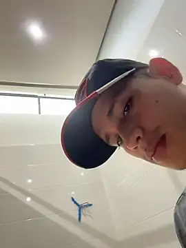 Stripchat Sex Cam of HarryGaze
