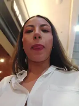 Stripchat Best Webcam of Karen_San_Miguel