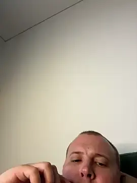 Stripchat Free Porn Cam of MrMrsRight