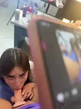 Stripchat Free Live Porn of Sweet_Milaa1