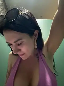 Stripchat Live Sex Cam of Wet__Bunny