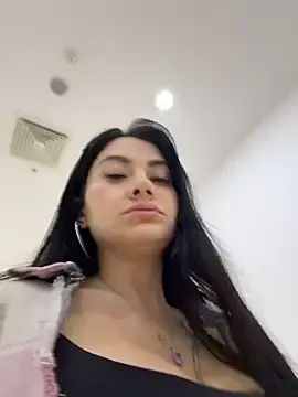 Stripchat Live Sex Cam of Wet__Bunny