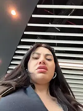 Stripchat Live Sex Cam of Wet__Bunny