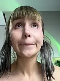 Stripchat Sex Cam of bigbabykiki