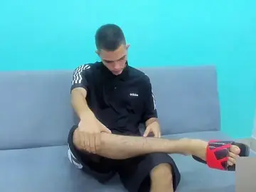 Stripchat Watch Live Sex Cams of Brutal_Station