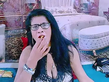 Stripchat Sex Chat of IndianAllure