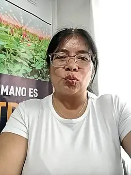 Stripchat Sex Chat of __valentina18