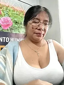 Stripchat Best Webcam of __valentina18