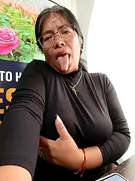 Stripchat Free Live Porn of __valentina18