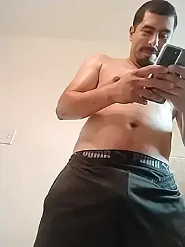 Stripchat Nude Webcam of k1oudE