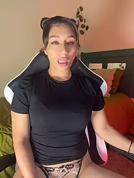 Stripchat Adult Webcam of Rebbecca_