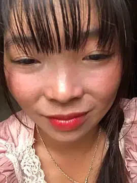 Stripchat Free Porn Cam of cuty_lusy