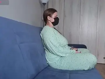 Stripchat Adult Webcam of MilaaMilaa