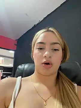 Stripchat Sex Chat of barbievictoria