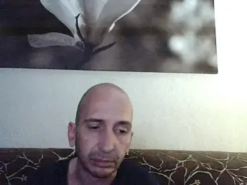 Stripchat Live Sex of manolobombo251