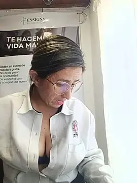Stripchat Private Sex Chat of Valentina--1