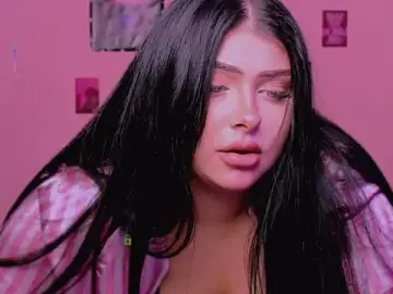 Stripchat Free Live Porn of amanda_striking