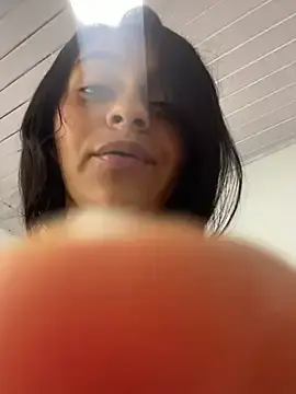 Stripchat Adult Webcams of miluwatson
