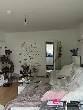 Stripchat Free Porn Cam of Fiebie_licious_