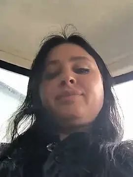 Stripchat Live Sex of KikiXRed