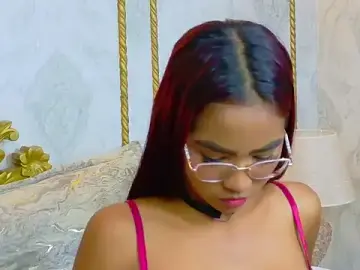 Stripchat Free Live Porn of LucyLeah