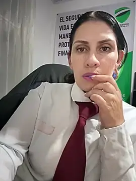 Stripchat Free Porn Cam of Alysson--